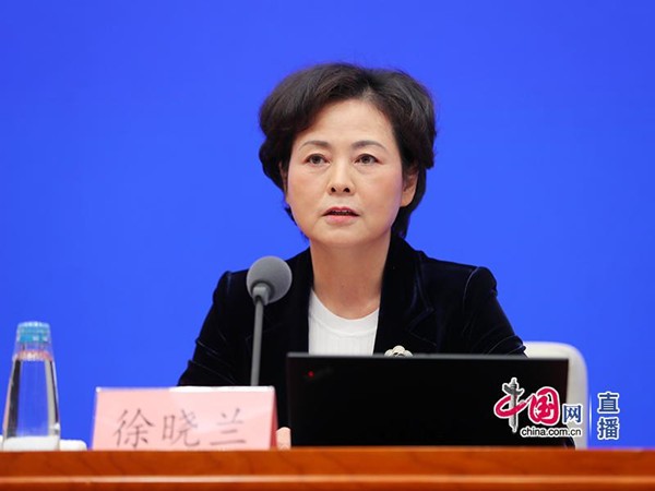 如何帮中小企业渡难关。今天,北京市经济和信息化局网站发布《北京市关于应对疫情防控常态化促进中小企业健康发展若干措施》公开征求意见公告。征求意见稿提出支持企业上市。完善上市企业培育机制,扩大上市企业培育库,提供各类上市辅导服务。对处于上市材料审查阶段的中小企业,要在政策范围内协调解决上市过程中面临的困难和问题,优先考虑募投项目的行政审批,依法高效出具合规证明。对上市企业,帮助对接金融机构提供股票质押,m&a融资,私募等金融服务。。工信部:适时将部分阶段性惠企政策转为可长期实施政策