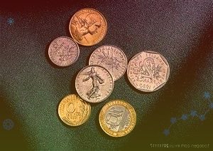 围绕上述主要任务优先保障当年实施的项目专项计划额度